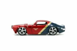 DC Comics Hollywood Rides 1:32 - Wonder Woman Med 1972 Pontiac Firebird -EXTRA-LEKER Butikk 253253009 w 7 259748 h62090134