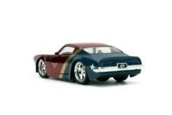 DC Comics Hollywood Rides 1:32 - Wonder Woman Med 1972 Pontiac Firebird -EXTRA-LEKER Butikk 253253009 w 8 259748 h62090134
