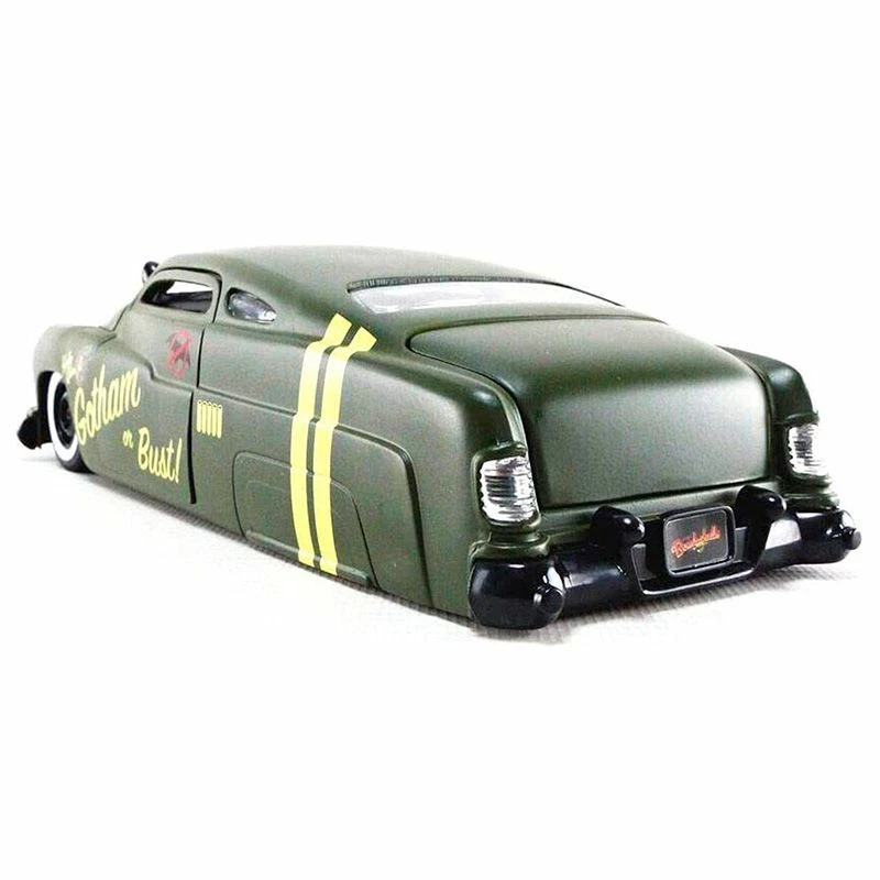 DC Comics Bombshells 1:24 - Harley Quinn & 1951 Mercury 7 DC Comics Bombshells 1:24 - Harley Quinn & 1951 Mercury - Bilde 5