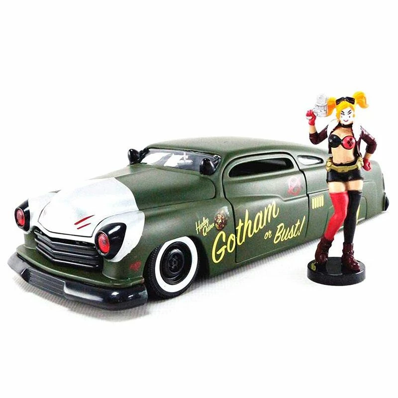 DC Comics Bombshells 1:24 - Harley Quinn & 1951 Mercury 4 DC Comics Bombshells 1:24 - Harley Quinn & 1951 Mercury - Bilde 2