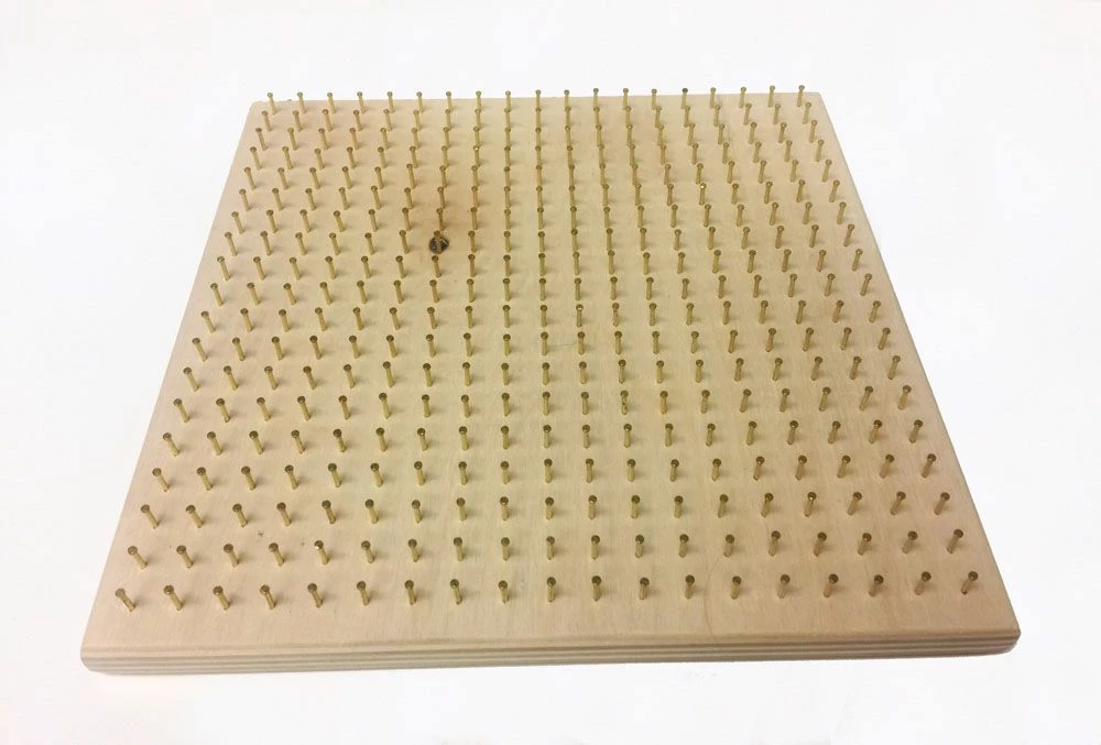 Rolf Perlebrett I Tre - Firkantet 3 Rolf Perlebrett I Tre - Firkantet